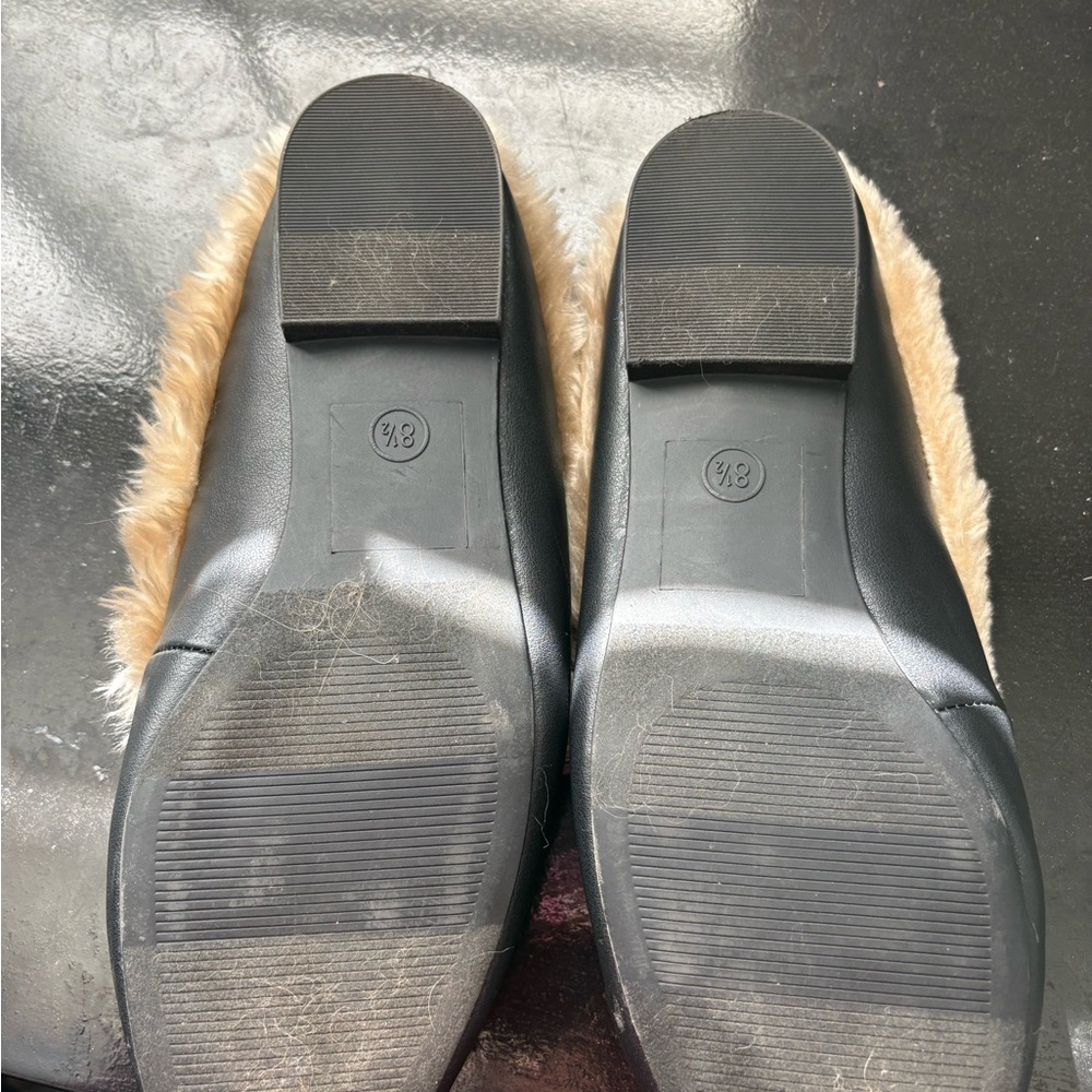 a new day Black Loafers with Fur Trim - Picture 3 of 3